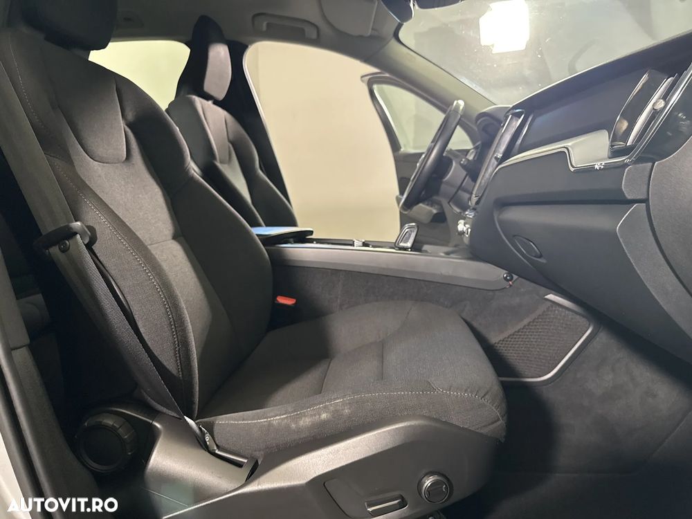Volvo XC 60 - 12