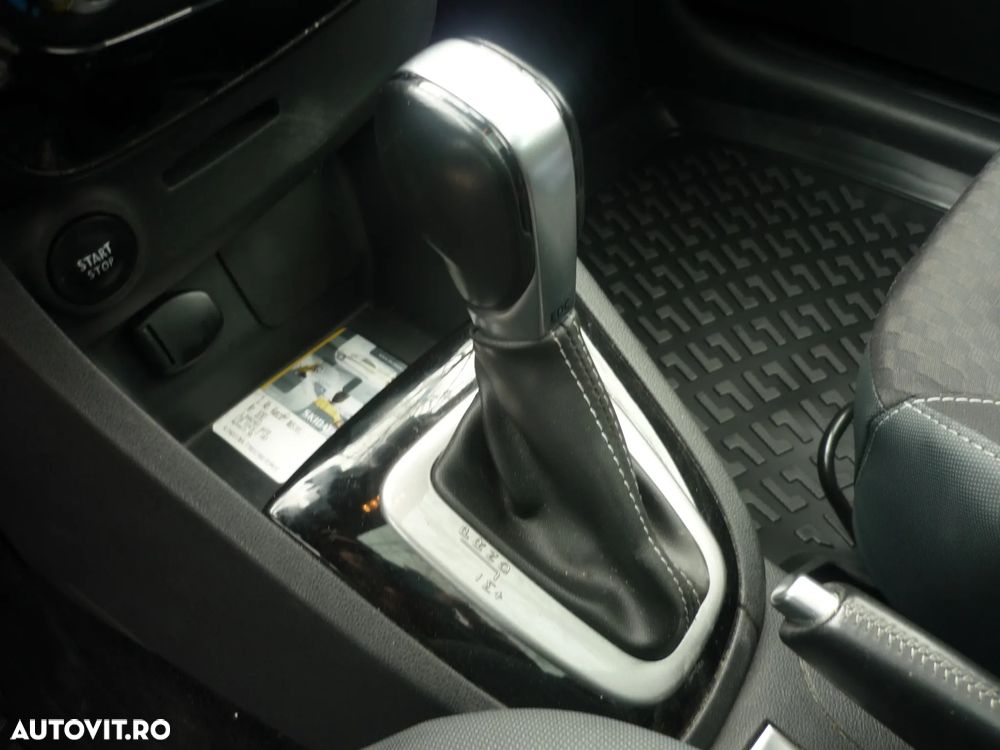 Renault Clio ENERGY TCe 120 EDC GT - 4