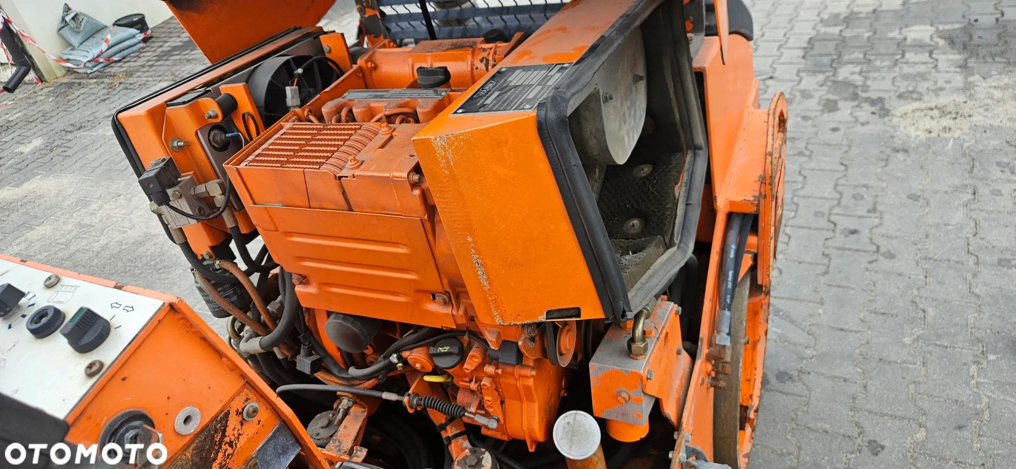 Hamm HD 10K waga 2400kg guma stal - 8