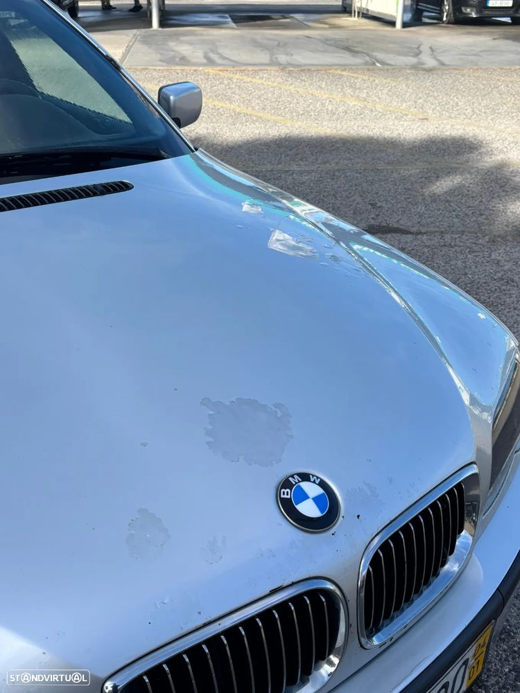 BMW 320 d Touring - 2
