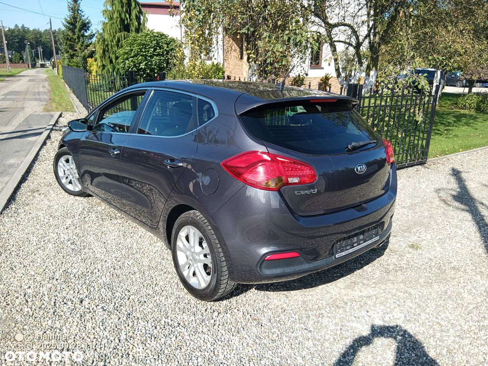 Kia Ceed Cee'd 1.6 CRDi L - 3