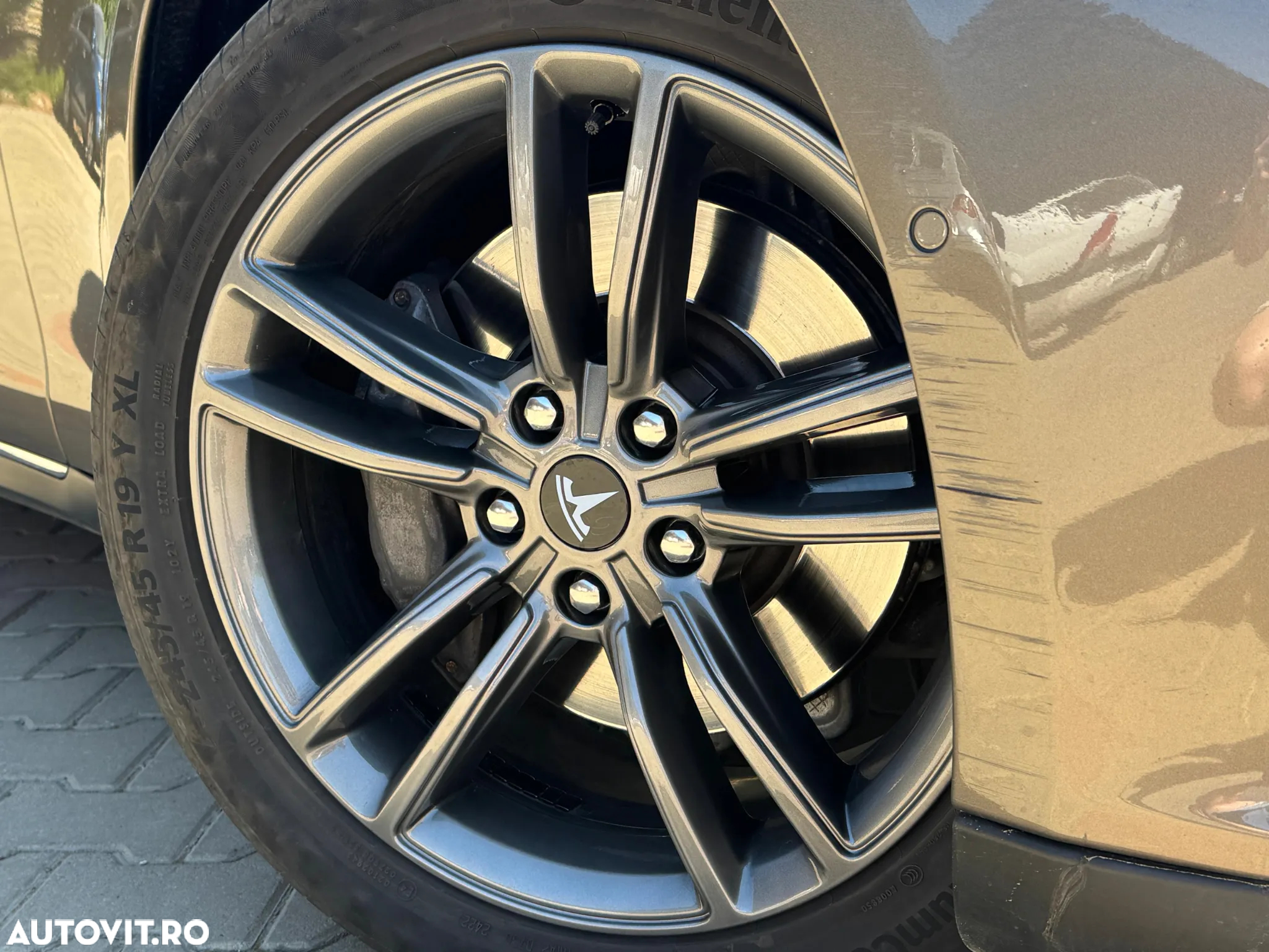 Tesla Model S 85D Allradantrieb - 8