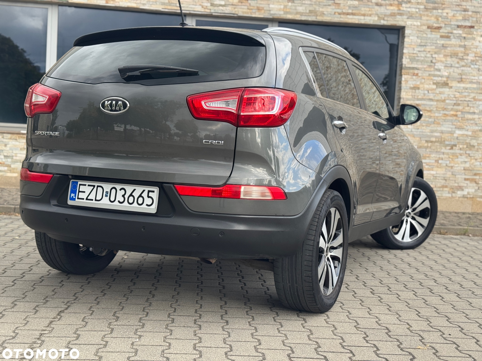 Kia Sportage 2.0 CRDI AWD Dream-Team Edition - 35