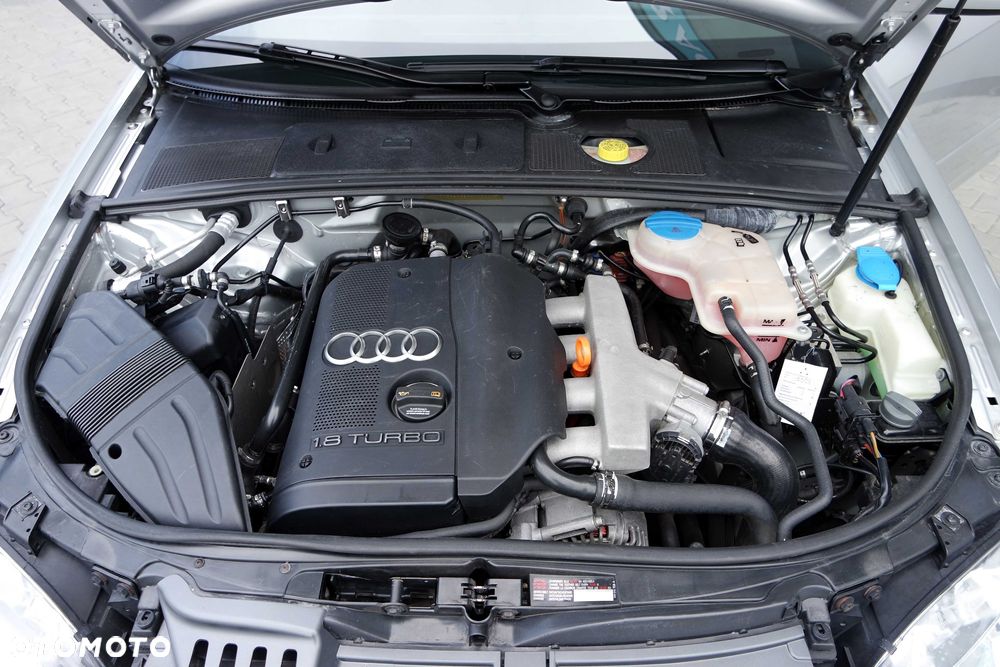 Audi A4 Avant - 8