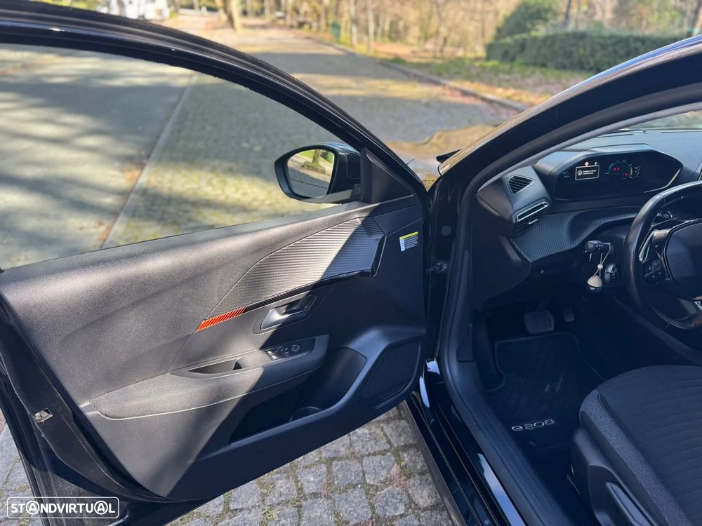 Peugeot e-208 Active Pack - 19