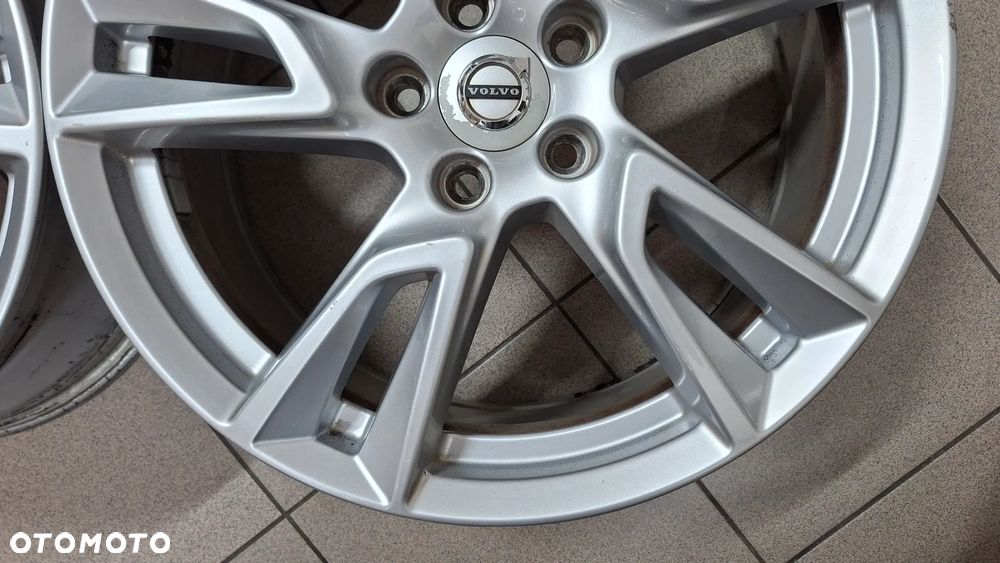 Felgi Aluminiowe 18 Volvo XC 60 5x108 ET 50.5 - 6