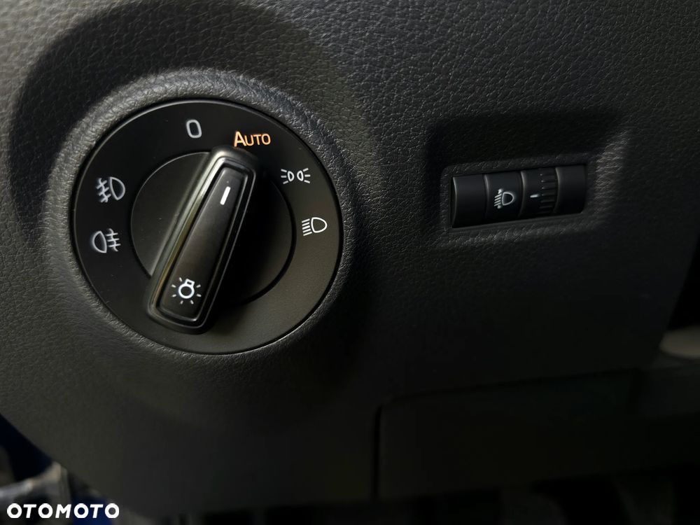 Skoda Fabia 1.0 TSI Ambition - 32