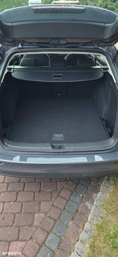 Volkswagen Golf 2.0 TDI Life - 8