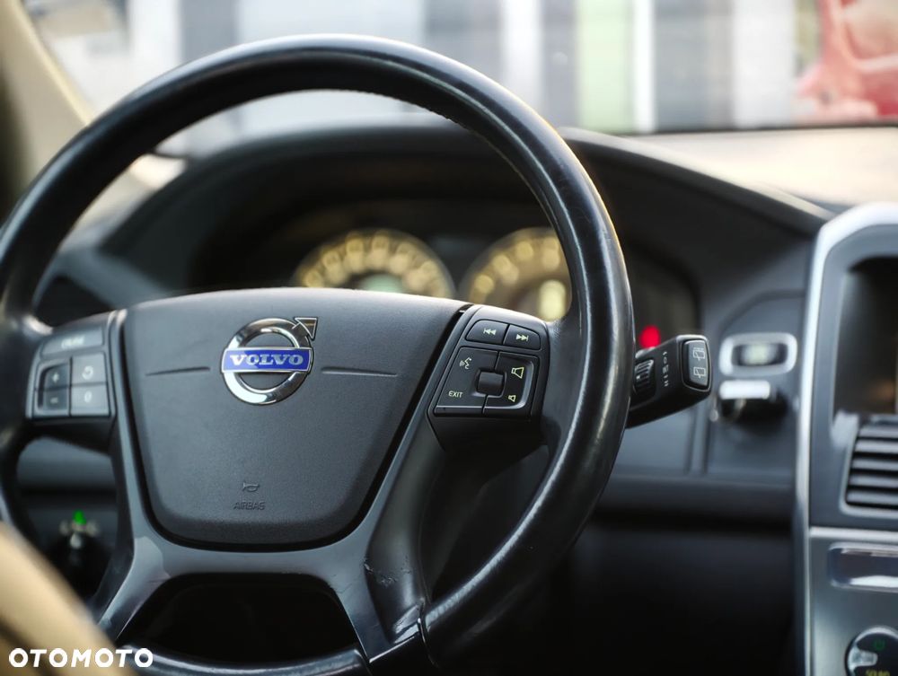 Volvo XC 60 D4 Kinetic - 18