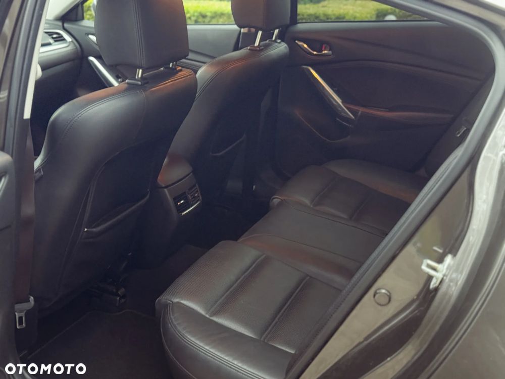Mazda 6 - 10