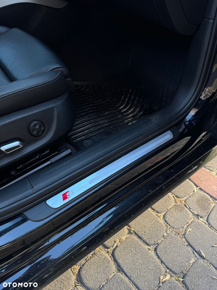 Audi A4 Limousine 2.0 TFSI Quattro S tronic - 11