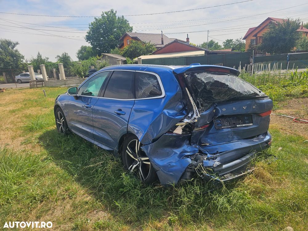 Volvo XC 60 T6 AWD R-Design - 6