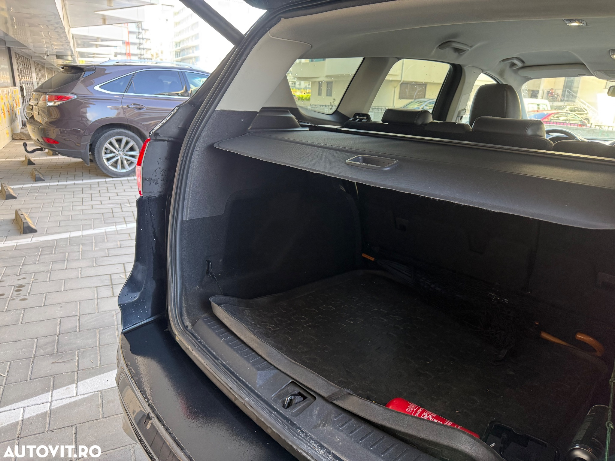 Ford Kuga 2.0 TDCi Powershift 4WD Titanium - 17