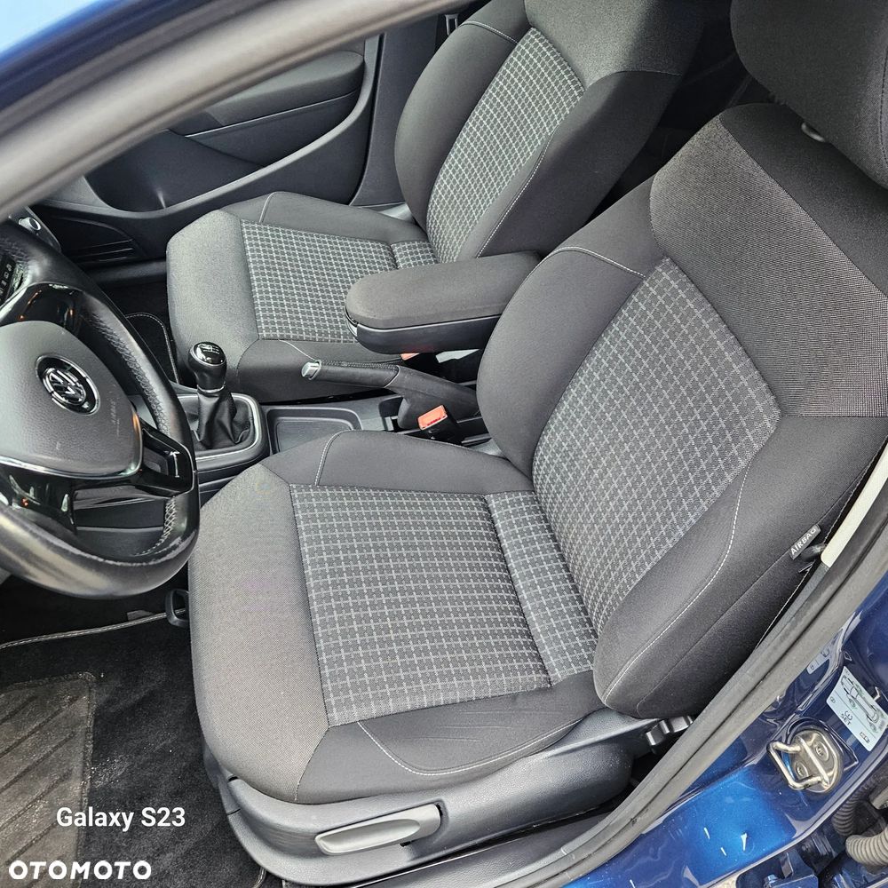 Volkswagen Polo 1.0 Comfortline - 15