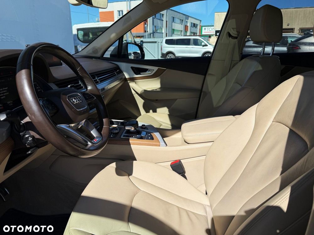 Audi Q7 3.0 TDI Quattro Tiptronic - 18
