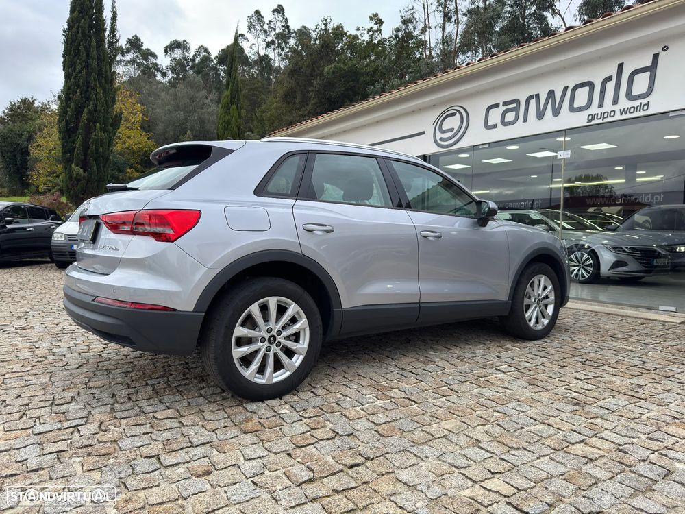 Audi Q3 45 TFSIe S tronic - 4