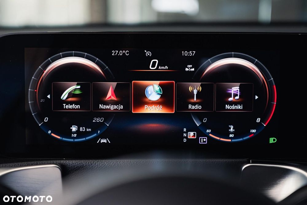 Mercedes-Benz GLB 200 4-Matic AMG Line 8G-DCT - 31