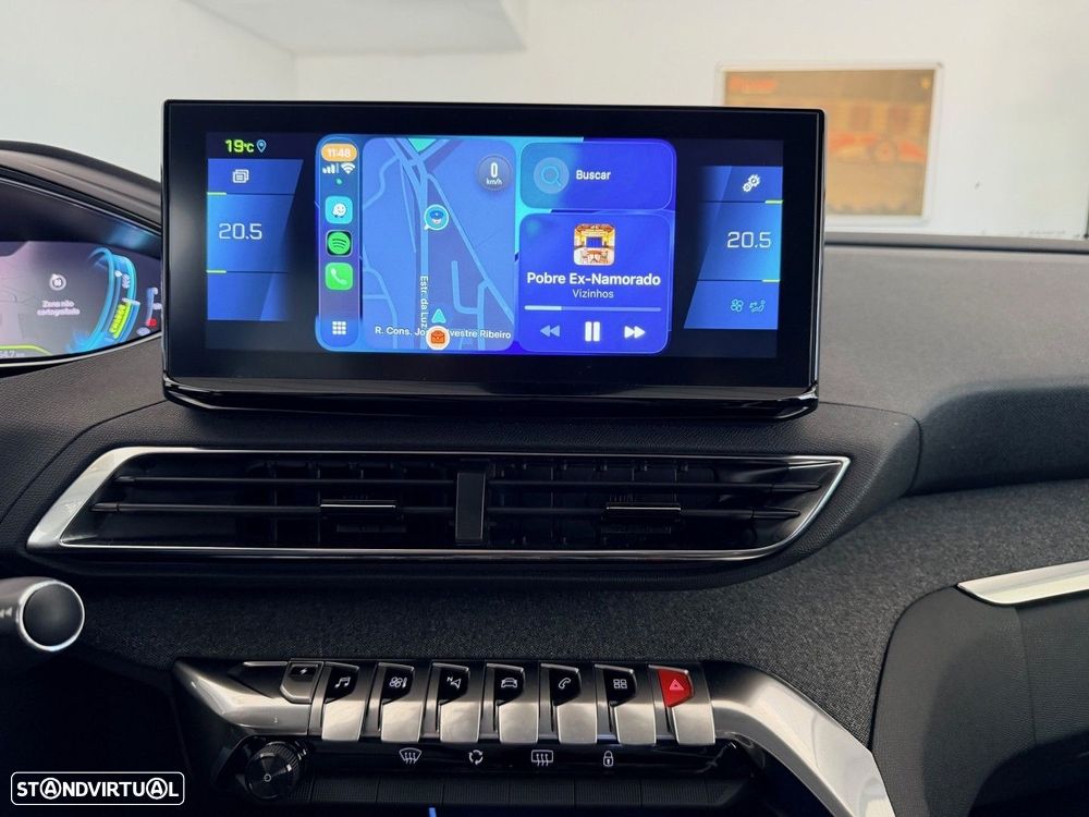 Peugeot 3008 1.6 Hybrid Allure Pack e-EAT8 - 42