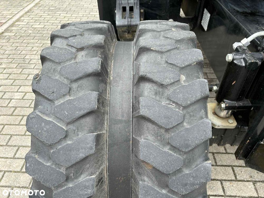 Yanmar B110W ROTOTILT 4 ŁYŻKI TYLKO 2618 mth - 14