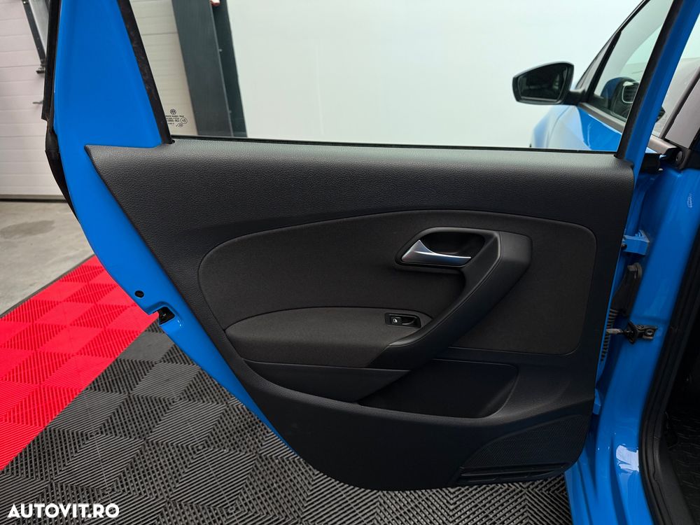 Volkswagen Polo - 18