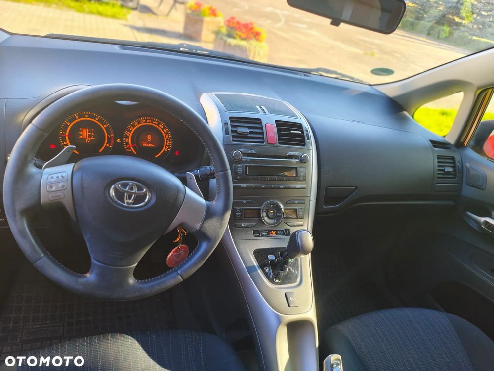Toyota Auris 1.6 Luna MM - 13