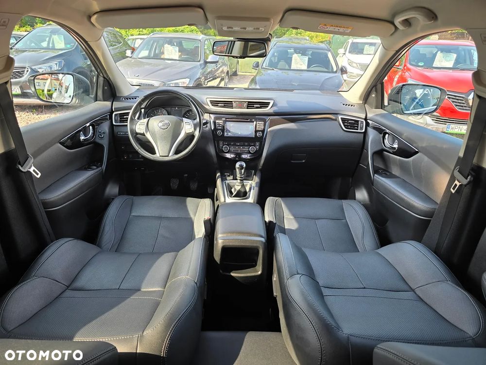 Nissan Qashqai 1.2 DIG-T Tekna+ - 16