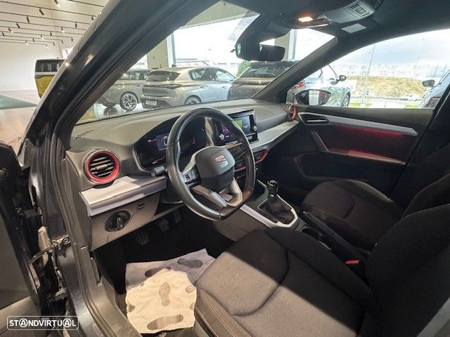 SEAT Arona 1.0 TSI FR - 9