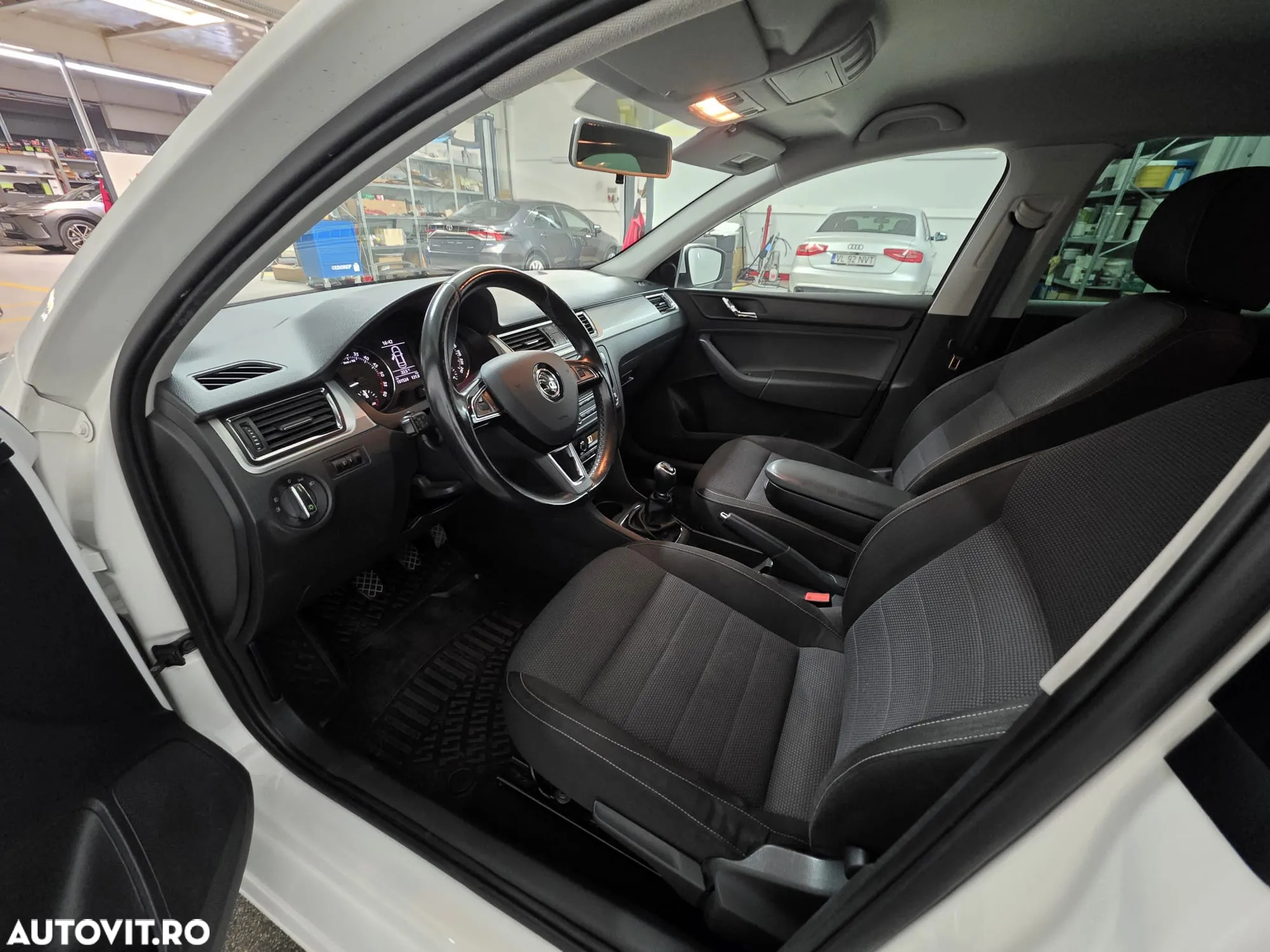 Skoda RAPID - 8