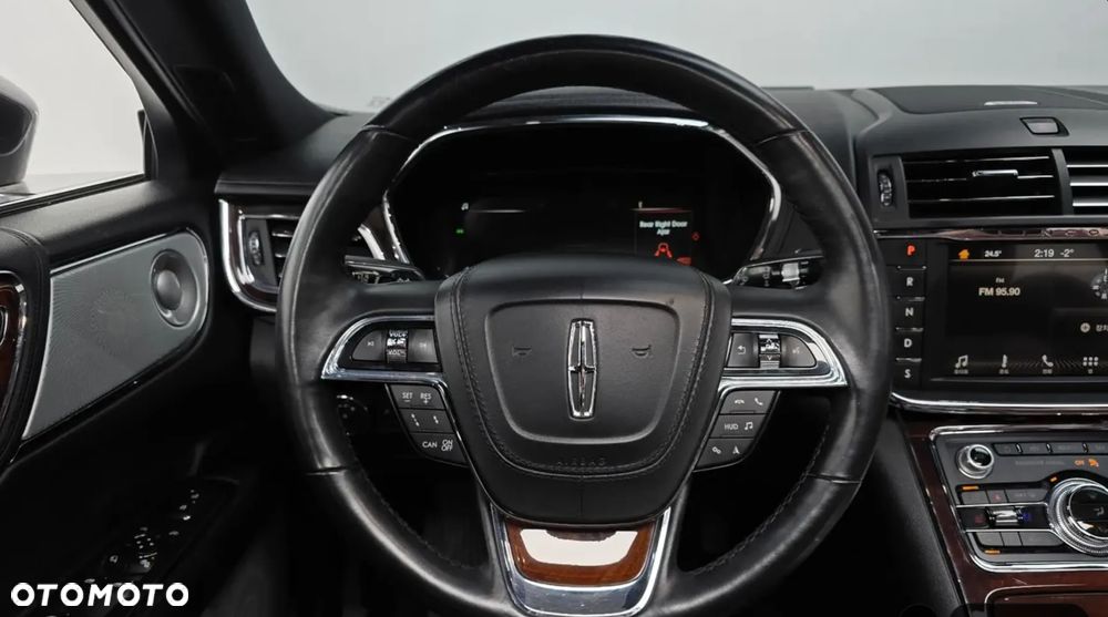 Lincoln Continental - 13