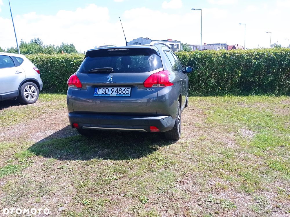 Peugeot 2008 - 5