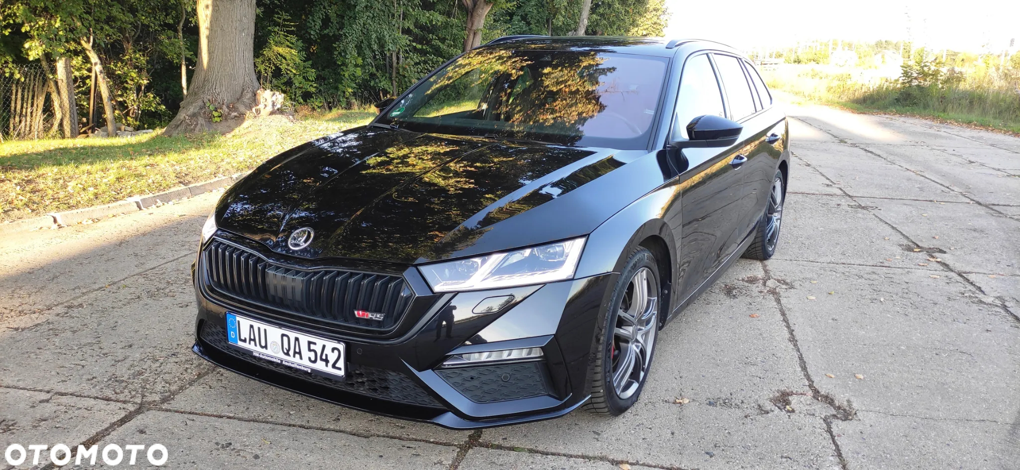 Skoda Octavia 2.0 TDI DSG RS Plus - 4