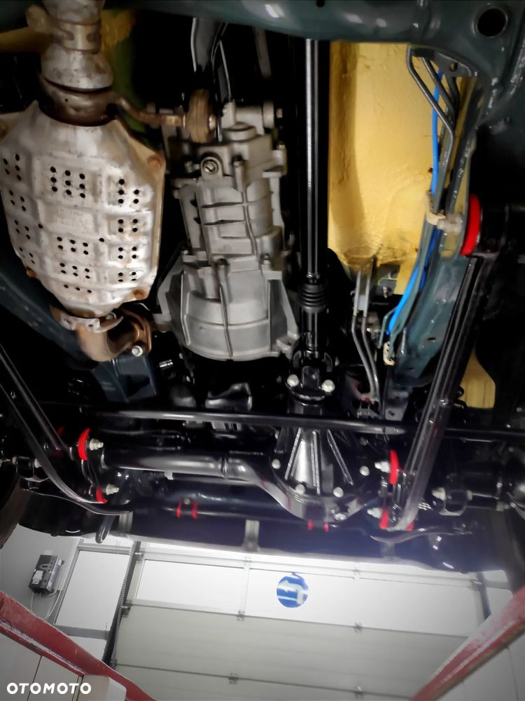 Suzuki Jimny - 17