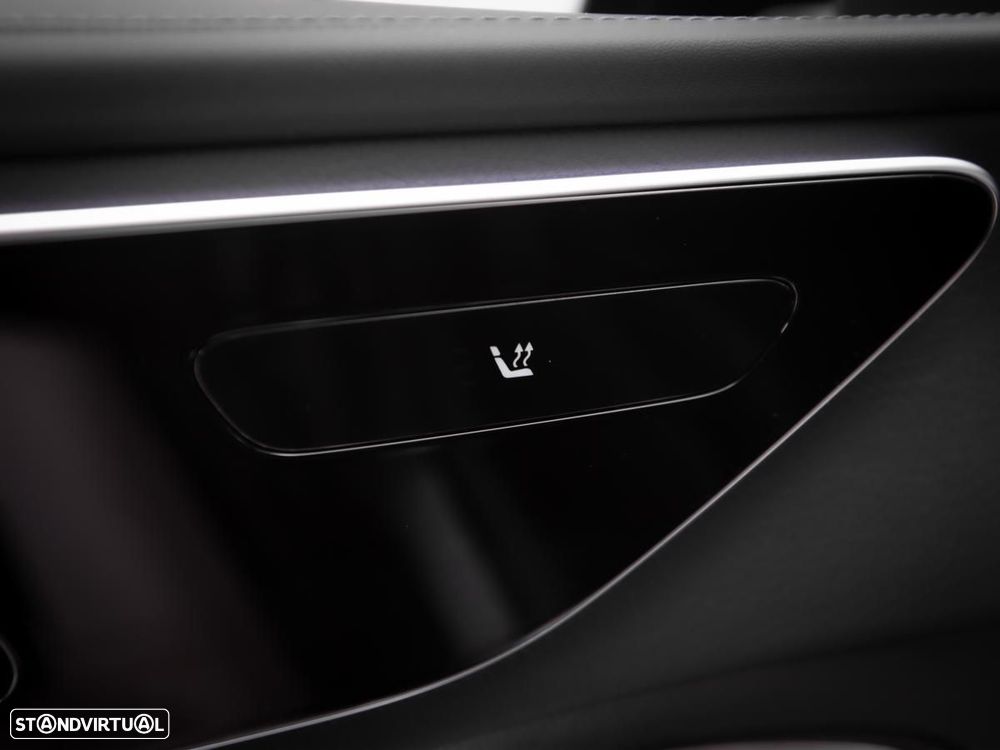 Mercedes-Benz C 300 e T 9G-TRONIC - 16