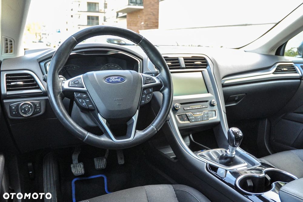 Ford Mondeo - 9