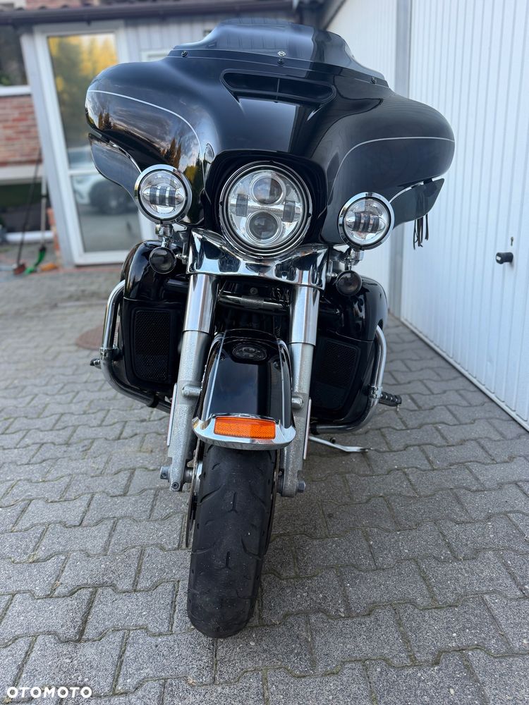 Harley-Davidson Touring Electra Glide - 8