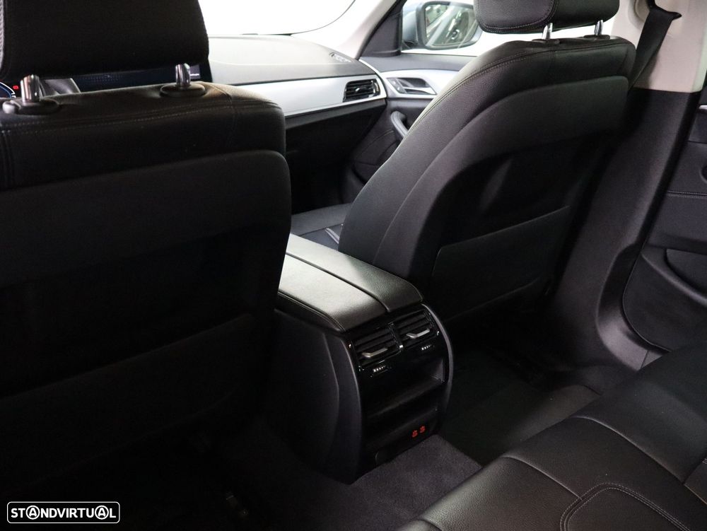 BMW 530 e Line Luxury - 25