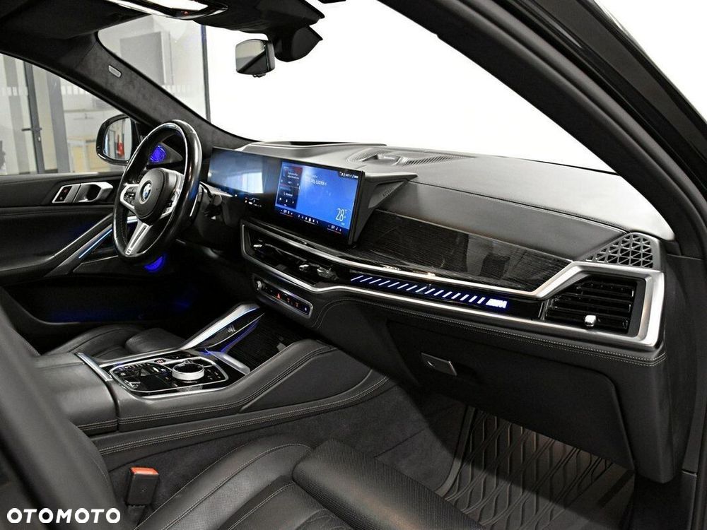 BMW X6 - 12