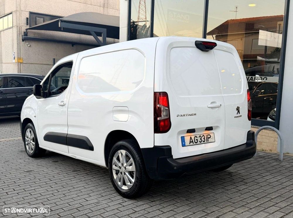 Peugeot Partner 1.5 BlueHDi Standard EAT8 - 8