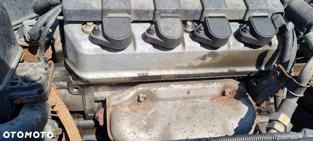 Honda Civic 1.6i ES - 14