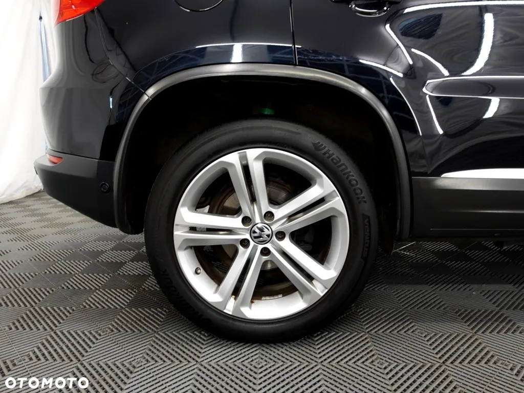 Volkswagen Tiguan 2.0 TDI Perfectline R-Style - 29