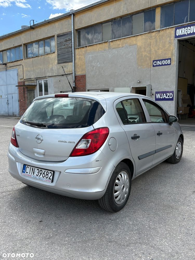 Opel Corsa 1.3 CDTI Essentia - 8