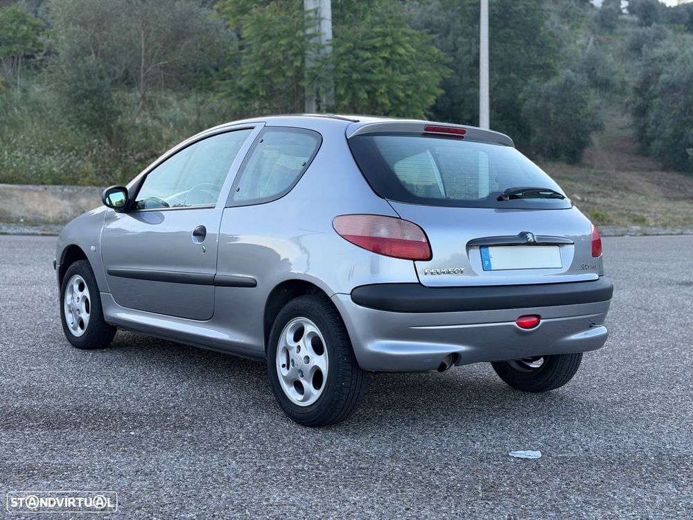 Peugeot 206 - 2