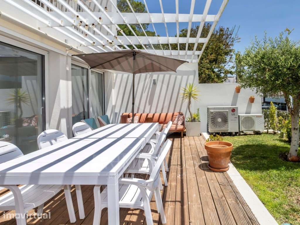 Apartamento T1+1 com jardim e vista para o mar no Condomínio Jardin... - Grande imagem: 2/45
