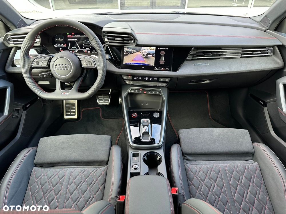 Audi S3 Sportback - 16