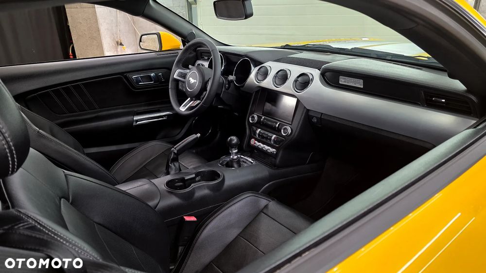 Ford Mustang 5.0 Ti-VCT V8 GT - 27