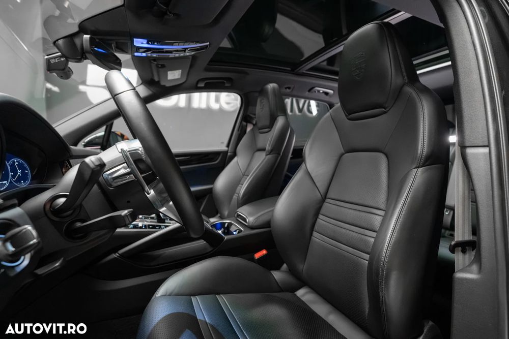 Porsche Cayenne E-Hybrid - 24