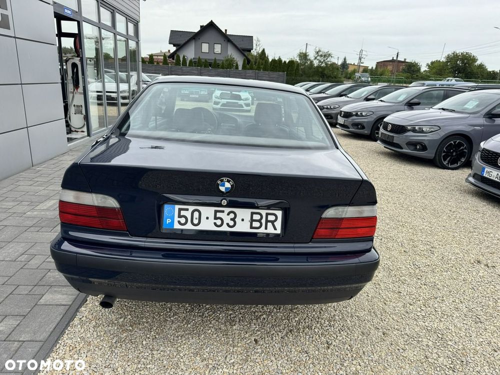 BMW Seria 3 - 6