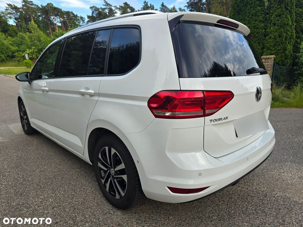 Volkswagen Touran 1.6 TDI SCR IQ.DRIVE - 3