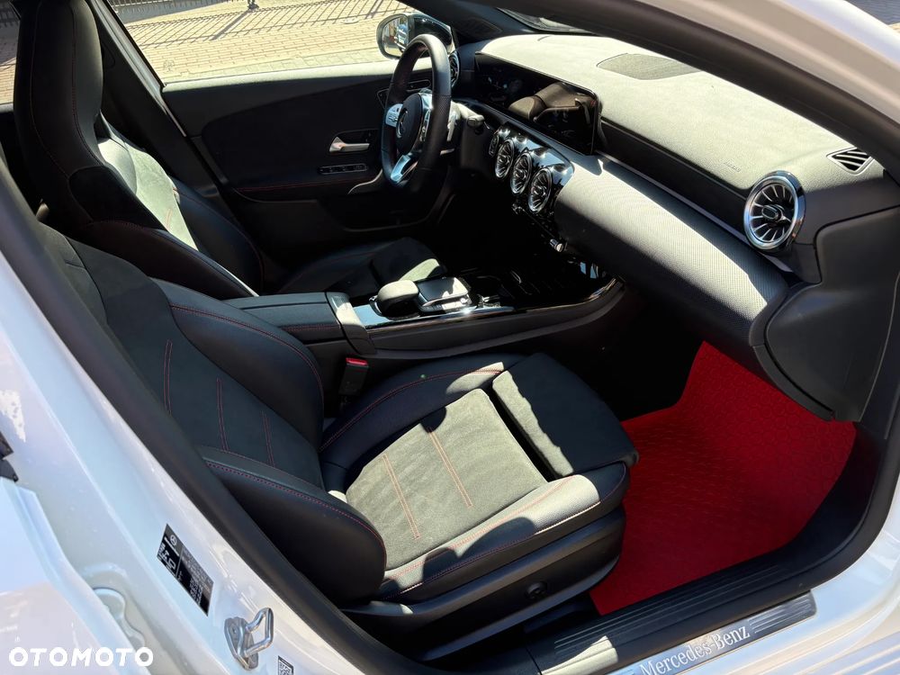 Mercedes-Benz Klasa A 200 AMG Line 7G-DCT - 17