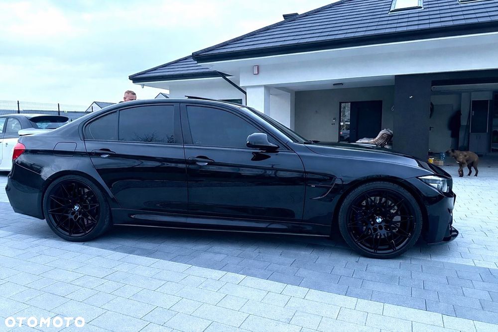 BMW M3 CS DKG - 8